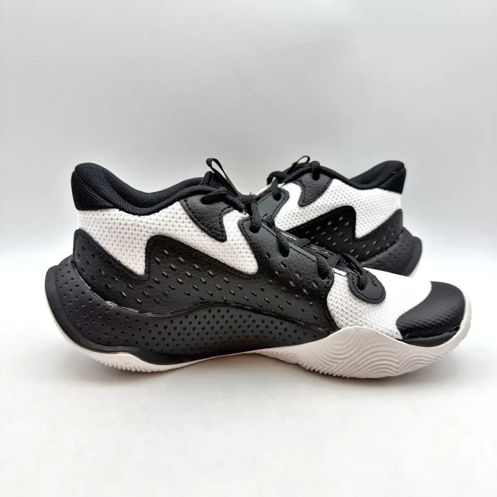 Under Armour Boys GS Jet '23 Basketball Sneakers US 5 YOUTH Black Gold NIB